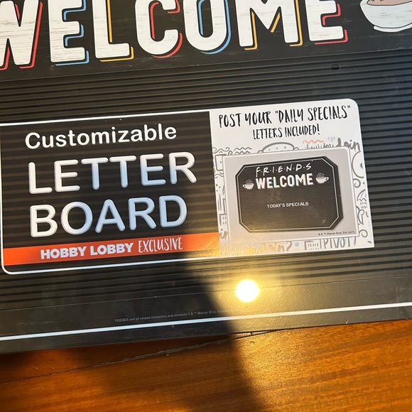 Wall decor “Friends” - Picture 2 of 4